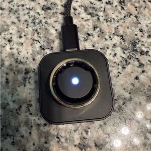 Smart Wearable Luna Ring size 8 Gold